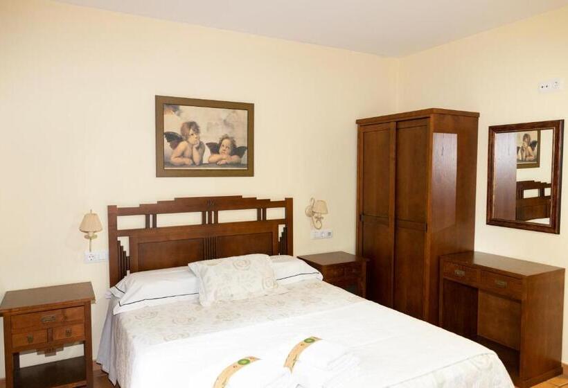 膳宿费 Apartamentos Turisticos A Estacion