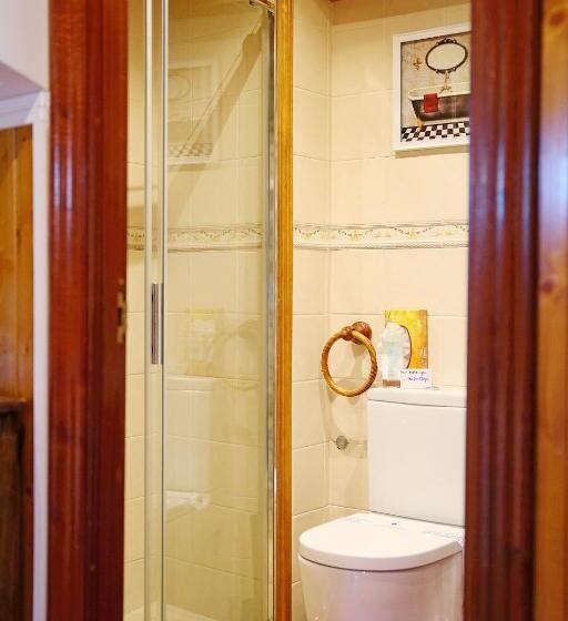 膳宿费 Aqua Rooms Sarria