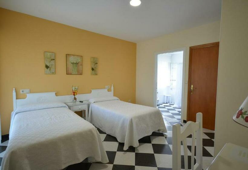 פנסיון Casa Mariñan