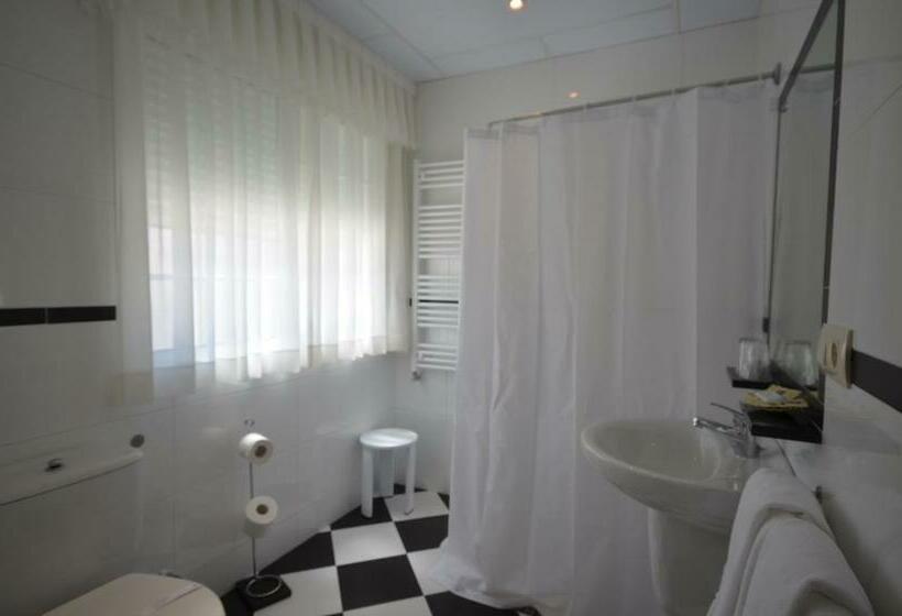 פנסיון Casa Mariñan