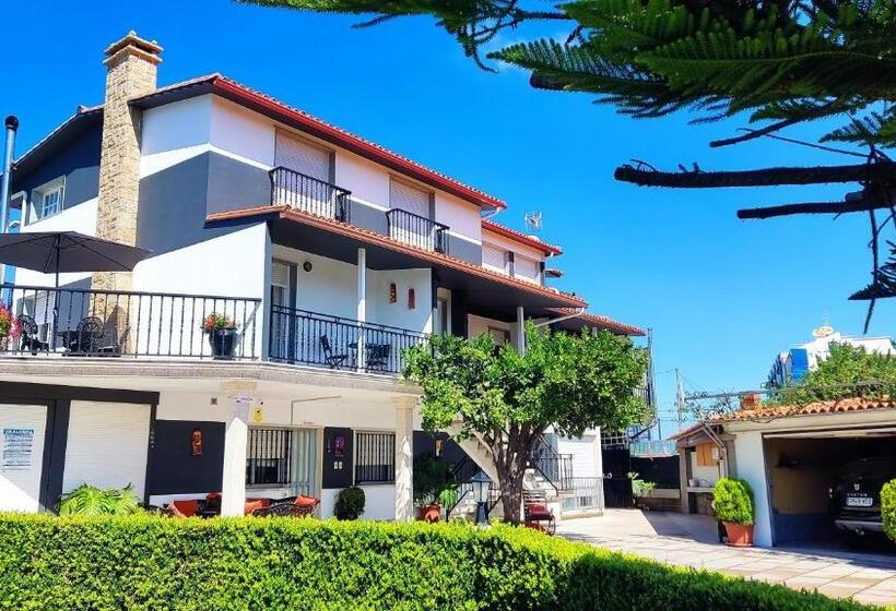 פנסיון Casa Mariñan