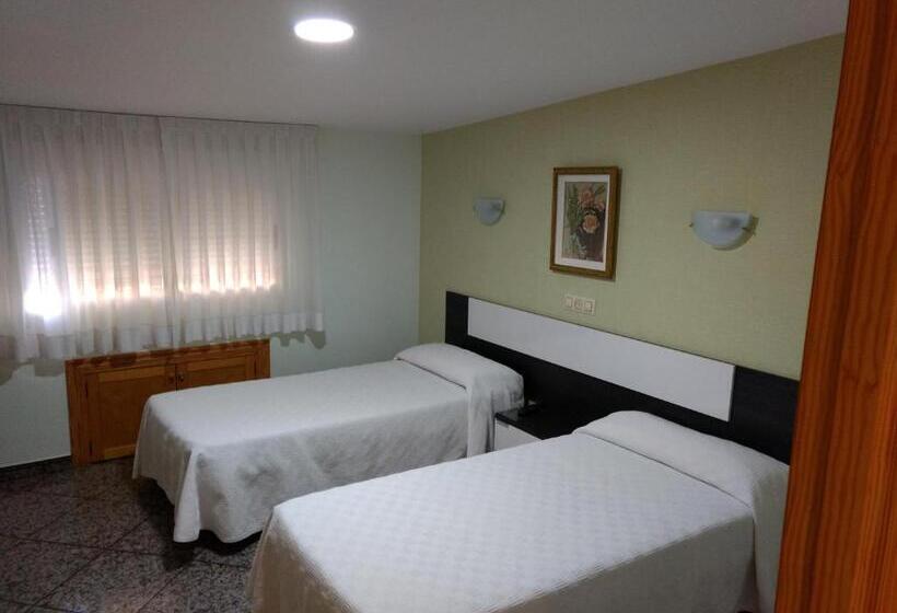 פנסיון Casa Mariñan