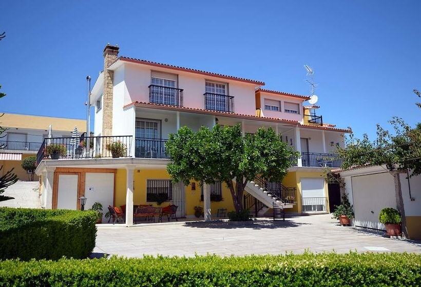 פנסיון Casa Mariñan