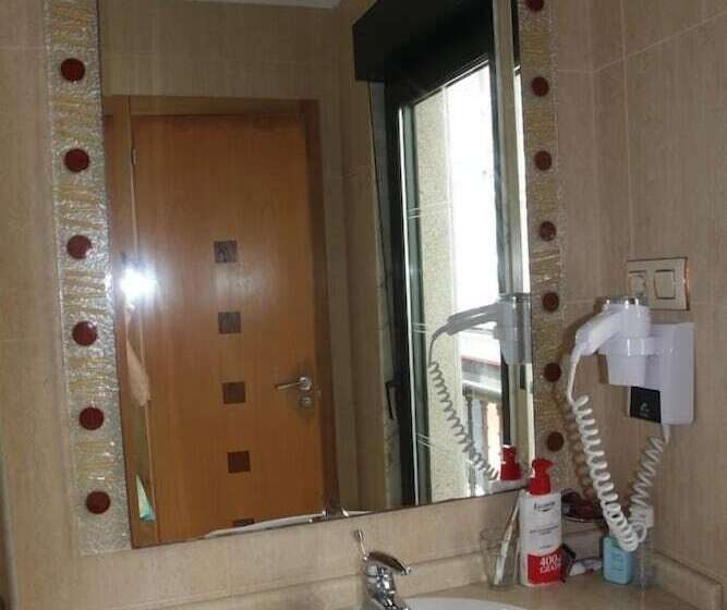 ペンション Habitat Cm Muxia