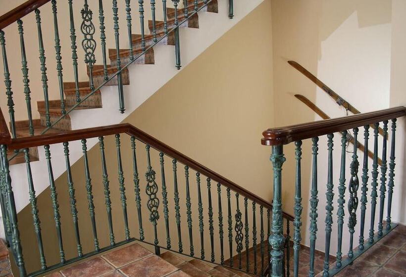 Пансион Hospedería Los Cahorros