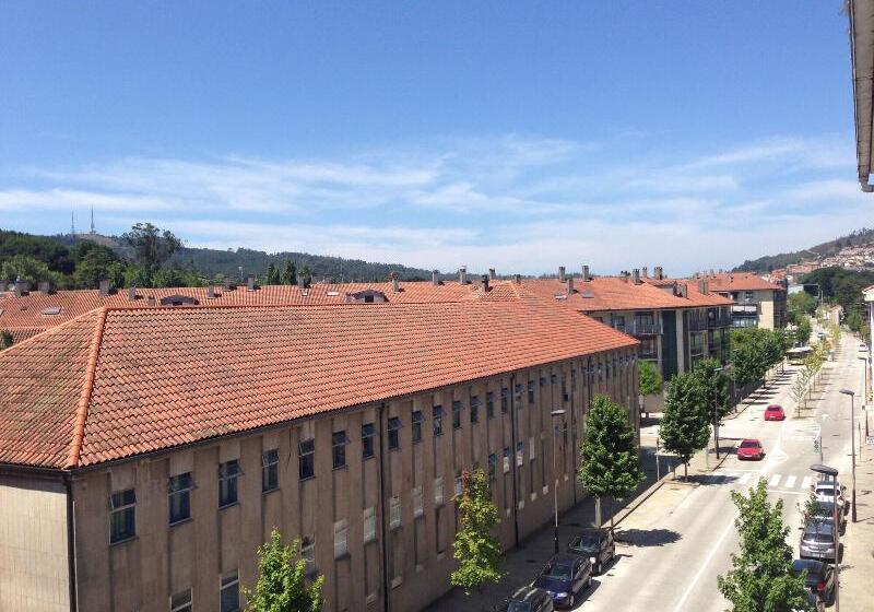 پانسیون Hostal Costa Azul