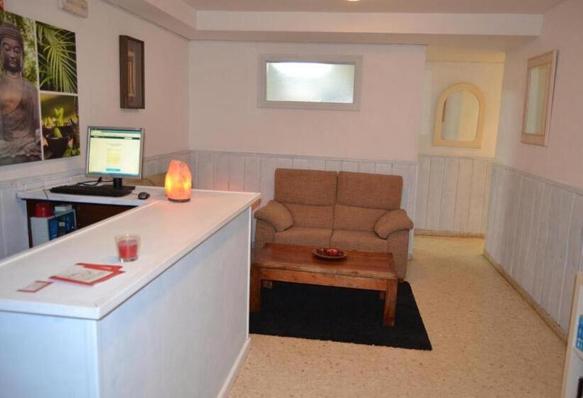 بنسيون Hostal Gonzalez