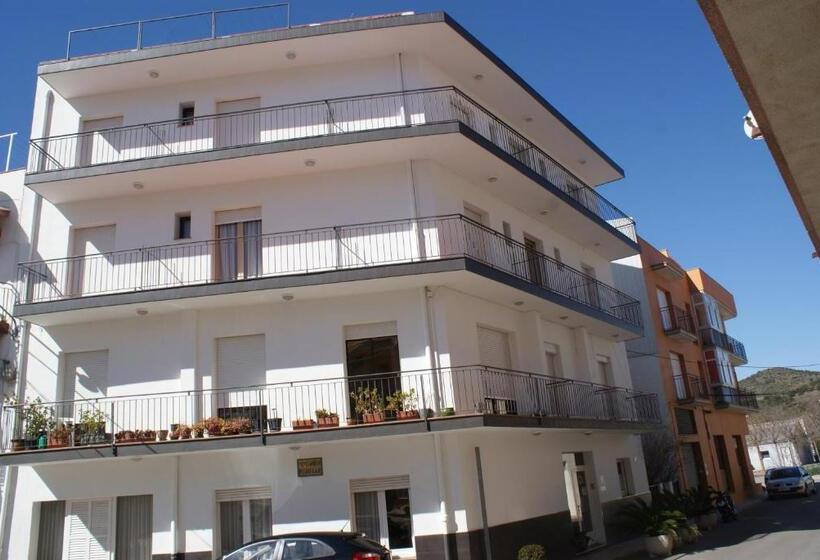 פנסיון Hostal Gran Sol