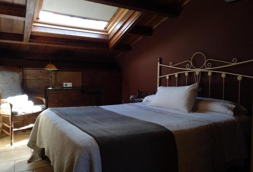 膳宿费 Hostal Medievo