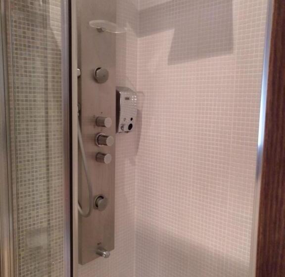 膳宿费 Hostal Medievo