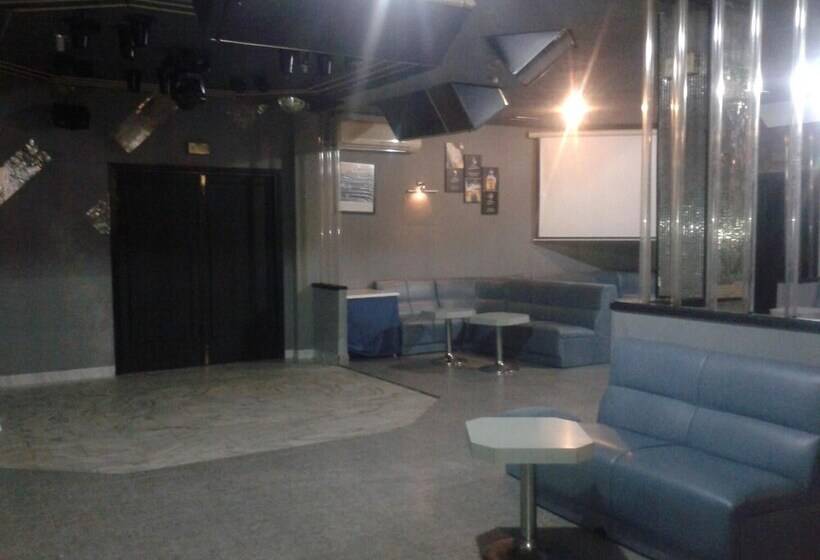 بنسيون Hostal Naya