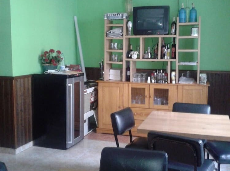 بنسيون Hostal Naya