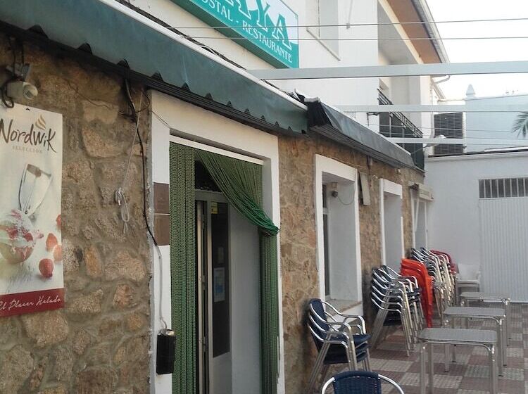 بنسيون Hostal Naya