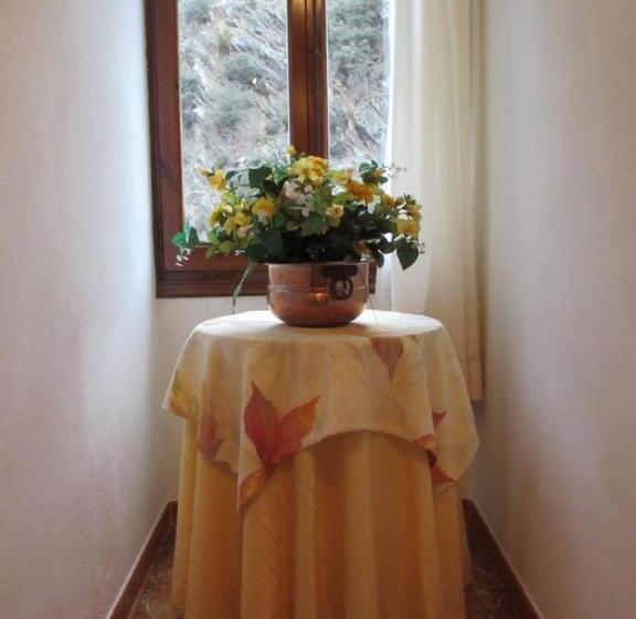 Пансион Hostal Noguera