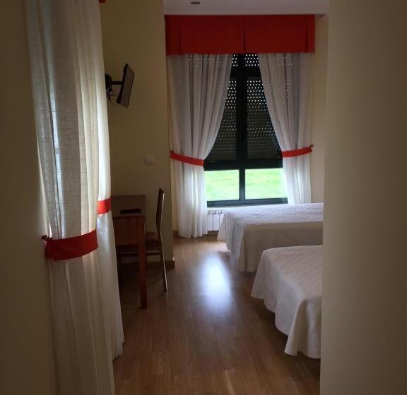 펜션 Hostal Santa Baia