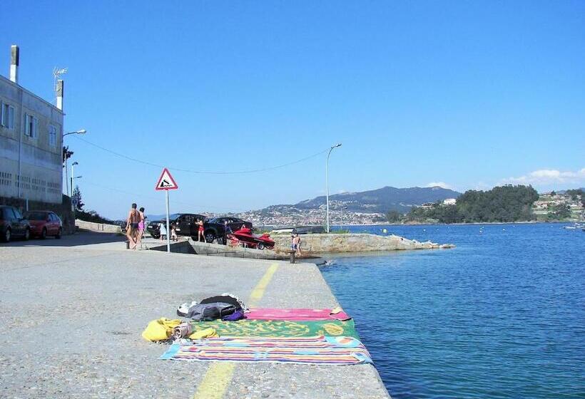 بنسيون Hostal Santa Marta Playa