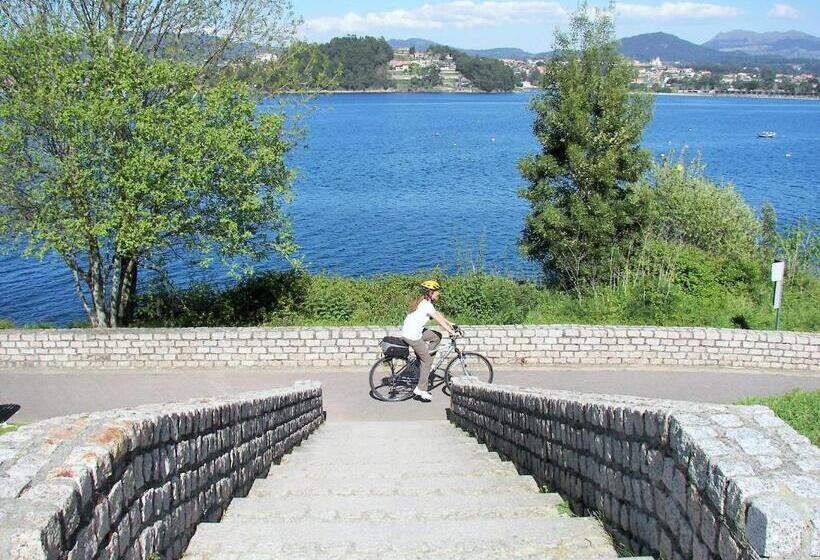 پانسیون Hostal Santa Marta Playa