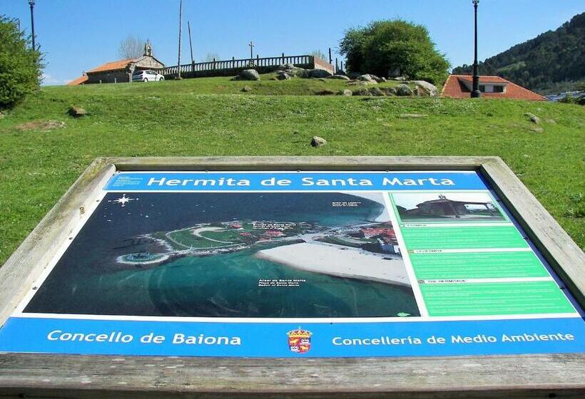 پانسیون Hostal Santa Marta Playa