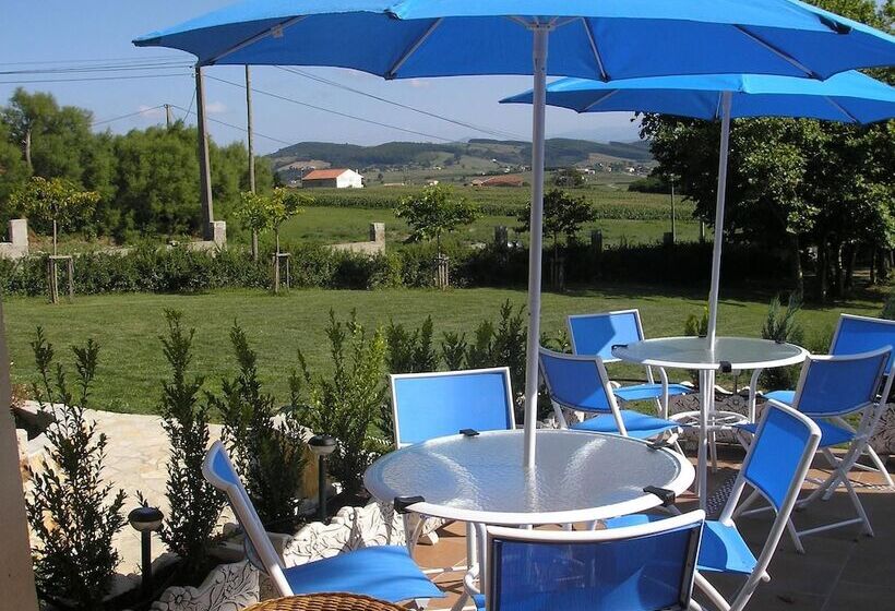 پانسیون Hosteria De Langre