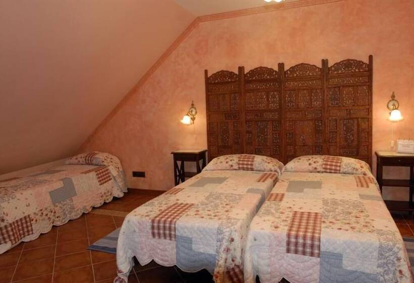 پانسیون Hosteria De Langre