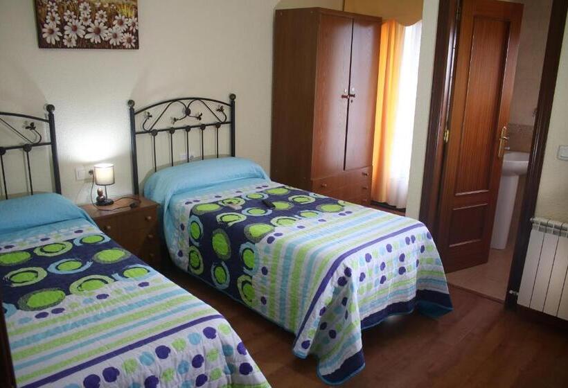 بنسيون Pilar Casa Rural