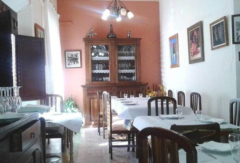 פנסיון Posada Maruja