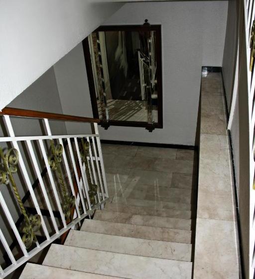 Pension Reina Josefina