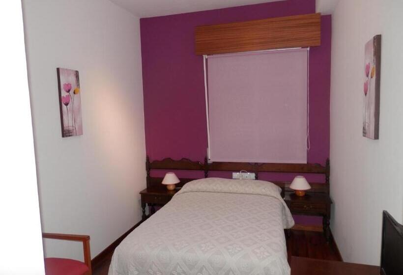 Pension Restaurante Cantábrico