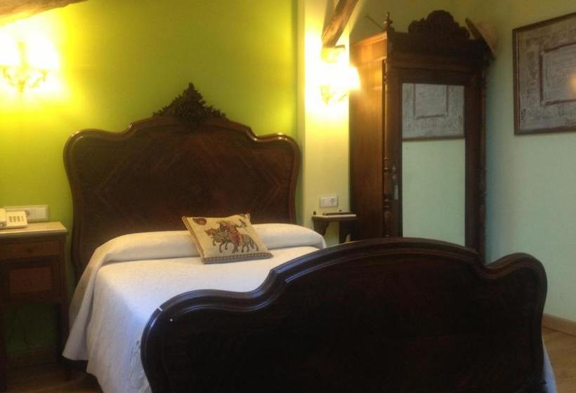 הוסטל Rural El Secreto Del Castillo