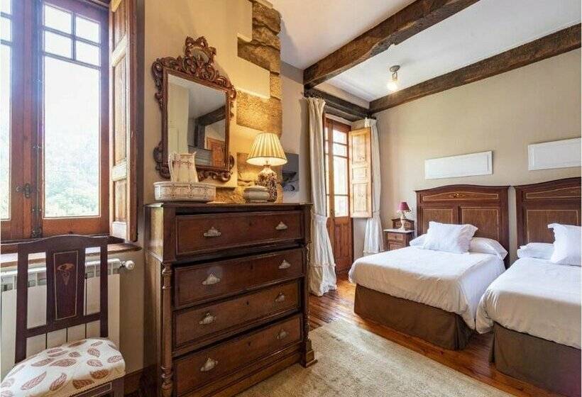 هتل Posada Los Lienzos