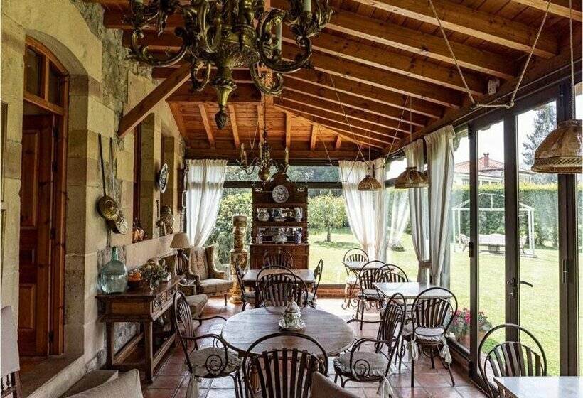 هتل Posada Los Lienzos