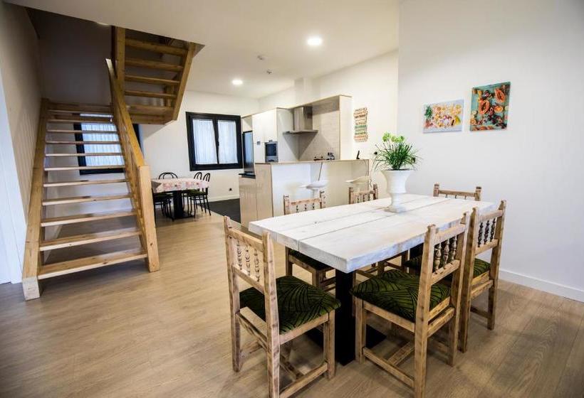 בית מלון כפרי The Rock Suites & Spa