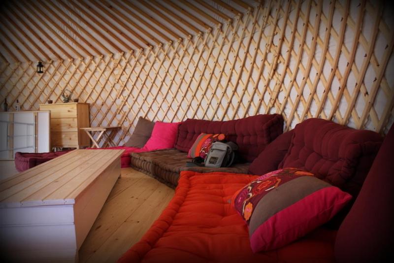 膳宿费 Campo De Reyes