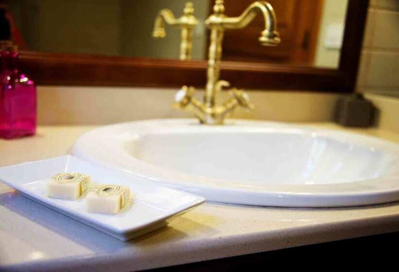 פנסיון Casa Helipa