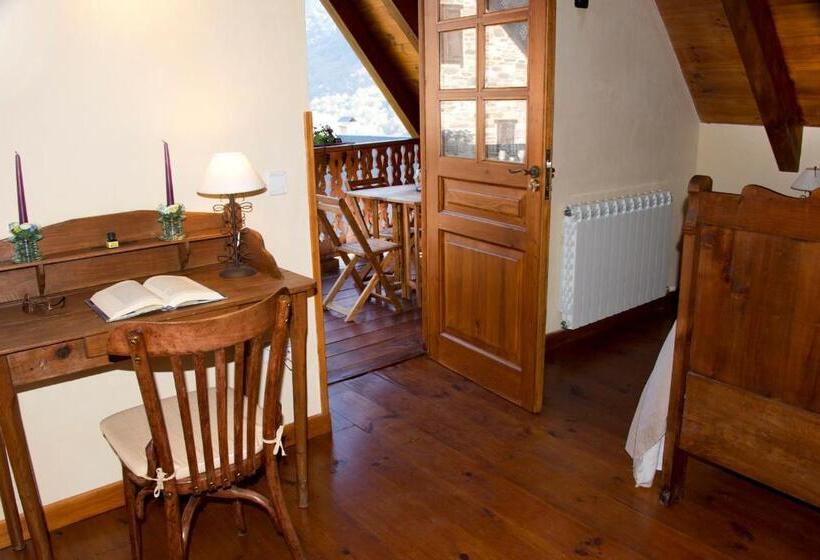 פנסיון Casa Helipa