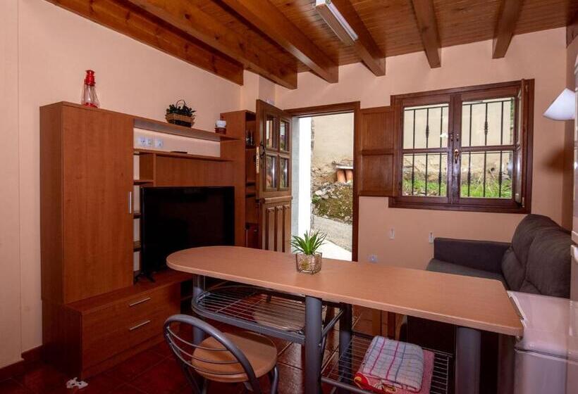 بنسيون Casa Mariví