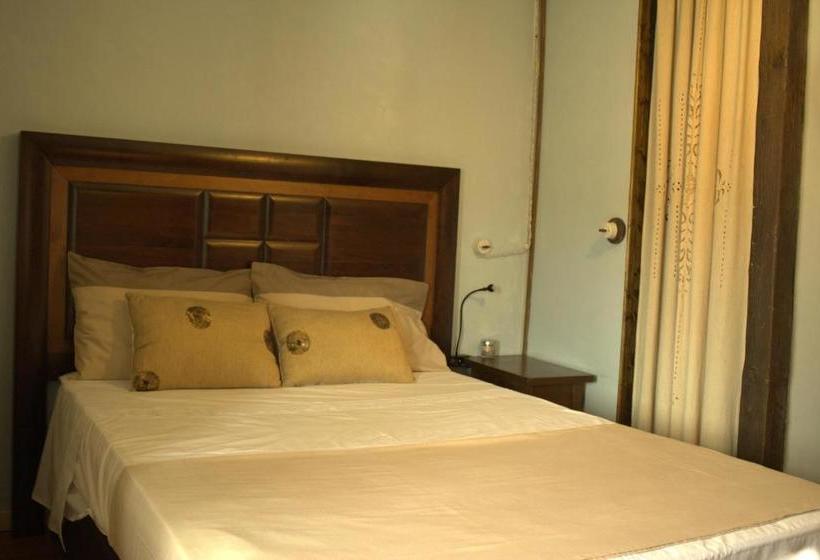 بنسيون Casa Rural Santa Maria Del Guadiana