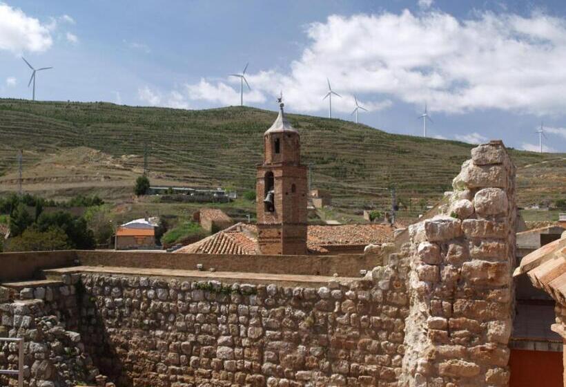 بنسيون Castillo De Grisel