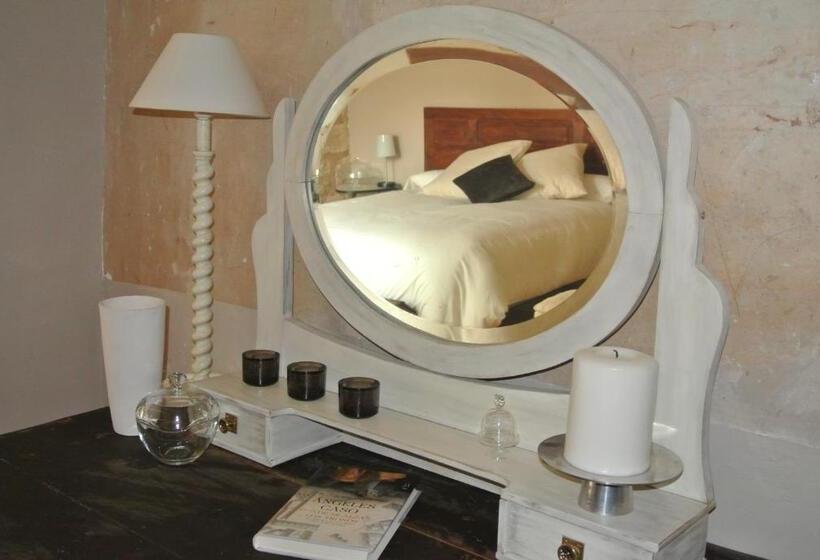 پانسیون Castillo De Grisel