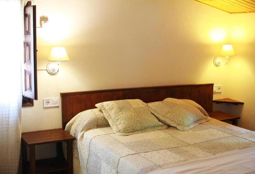 بنسيون El Celler De La Guàrdia