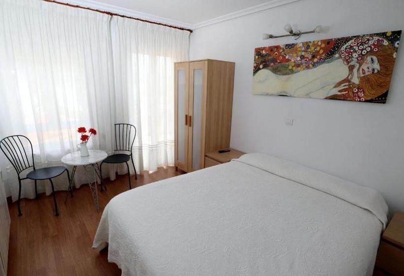 پانسیون El Centro