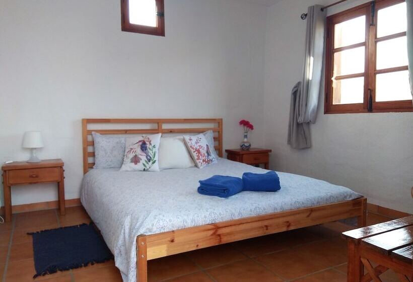 פנסיון El Cerro De La Luna