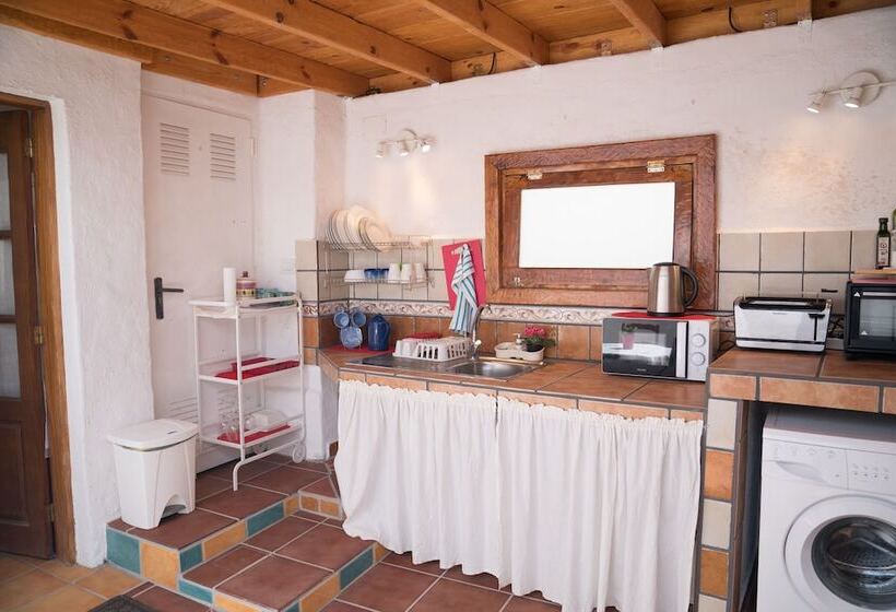 פנסיון El Cerro De La Luna