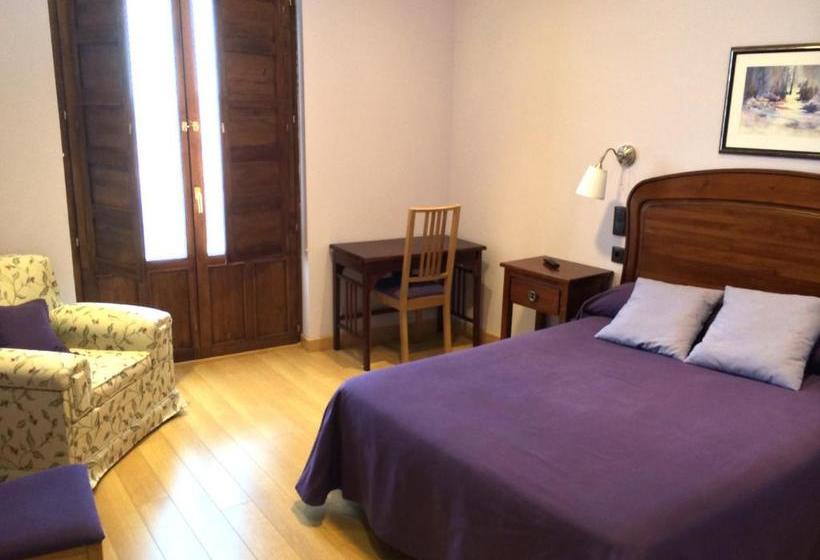 پانسیون Hospedaje La Judería