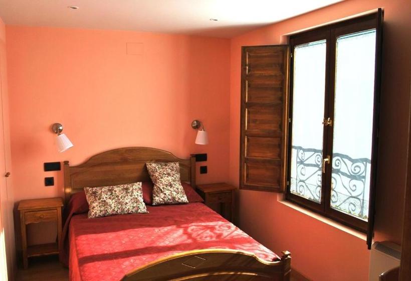 پانسیون Hospedaje La Judería