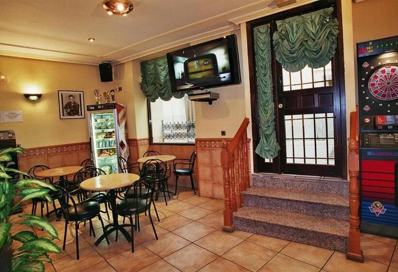 ペンション Hospedería El Convento