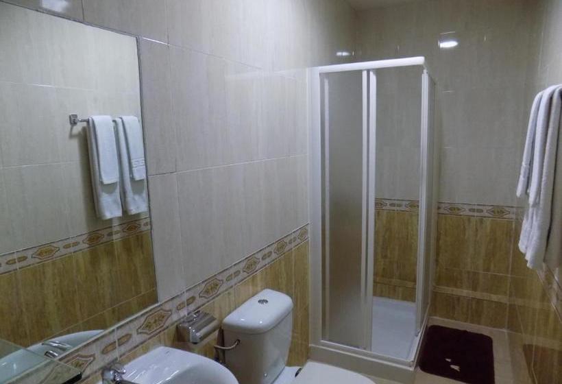 פנסיון Hostal Amigo