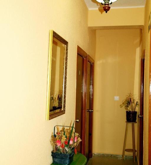 بنسيون Hostal Asturias