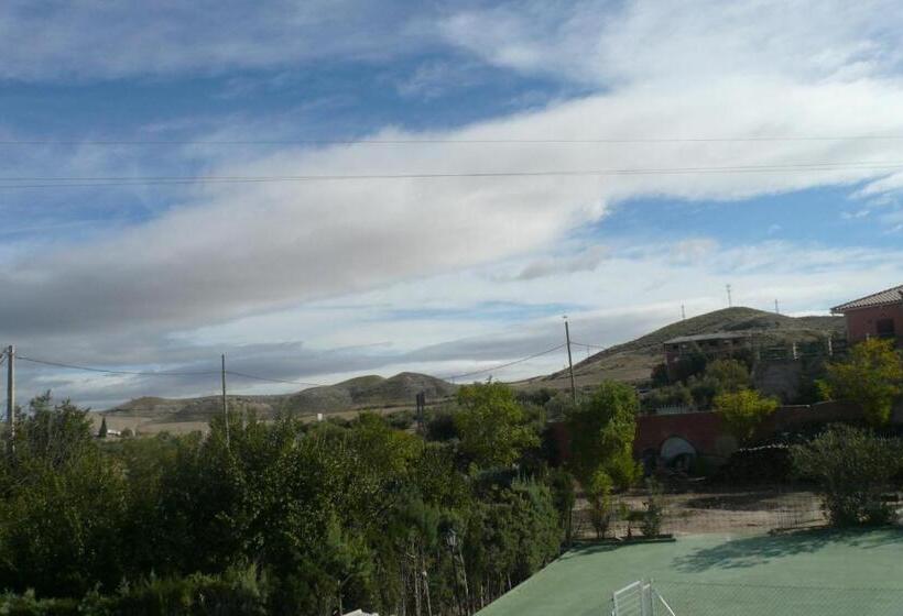 پانسیون Hostal El Rincón   Casa Marcos