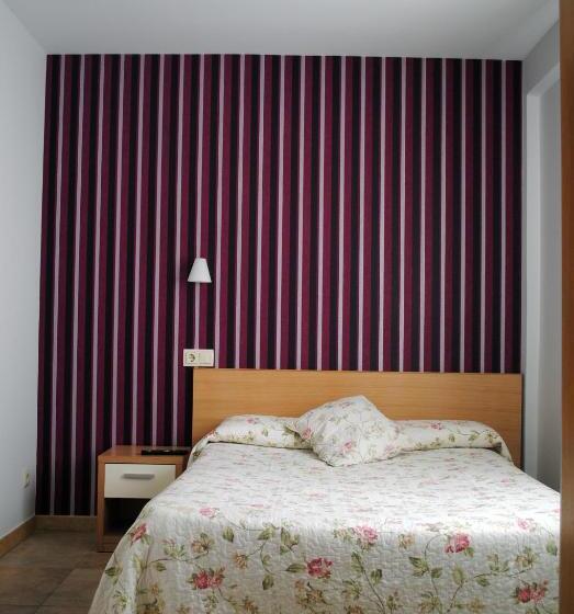 بنسيون Hostal La Cortijana